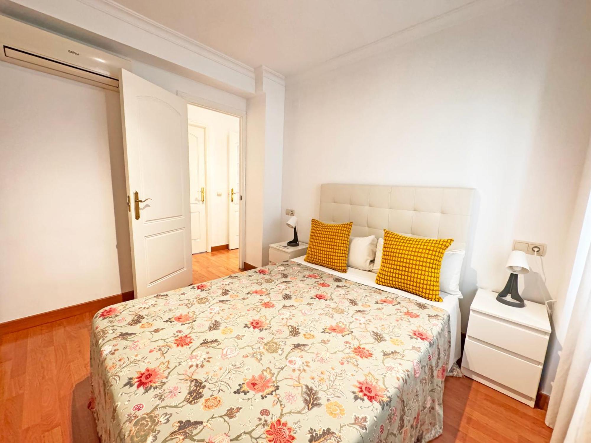 Triana Luxury Numancia Leilighet Sevilla Eksteriør bilde